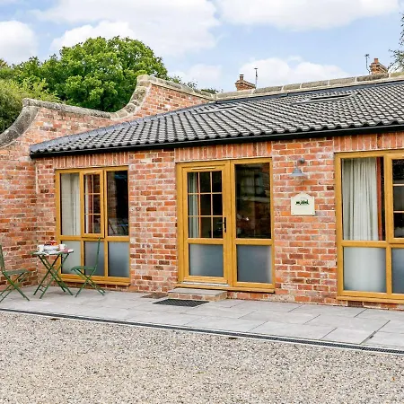 2 Bed In 85510 Holiday home