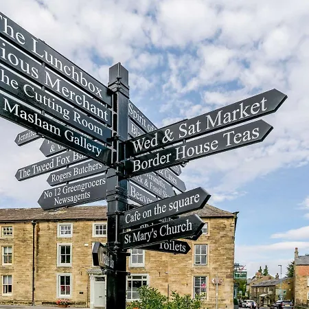 2 Bed In 85510 * Masham